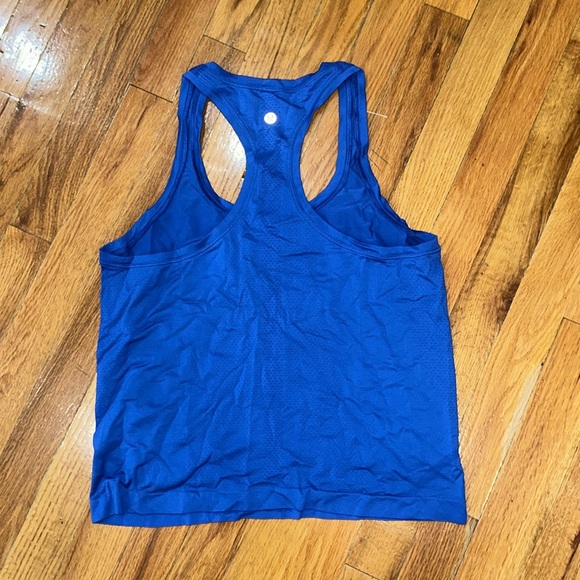 Lululemon race tank - Picture 2 of 2